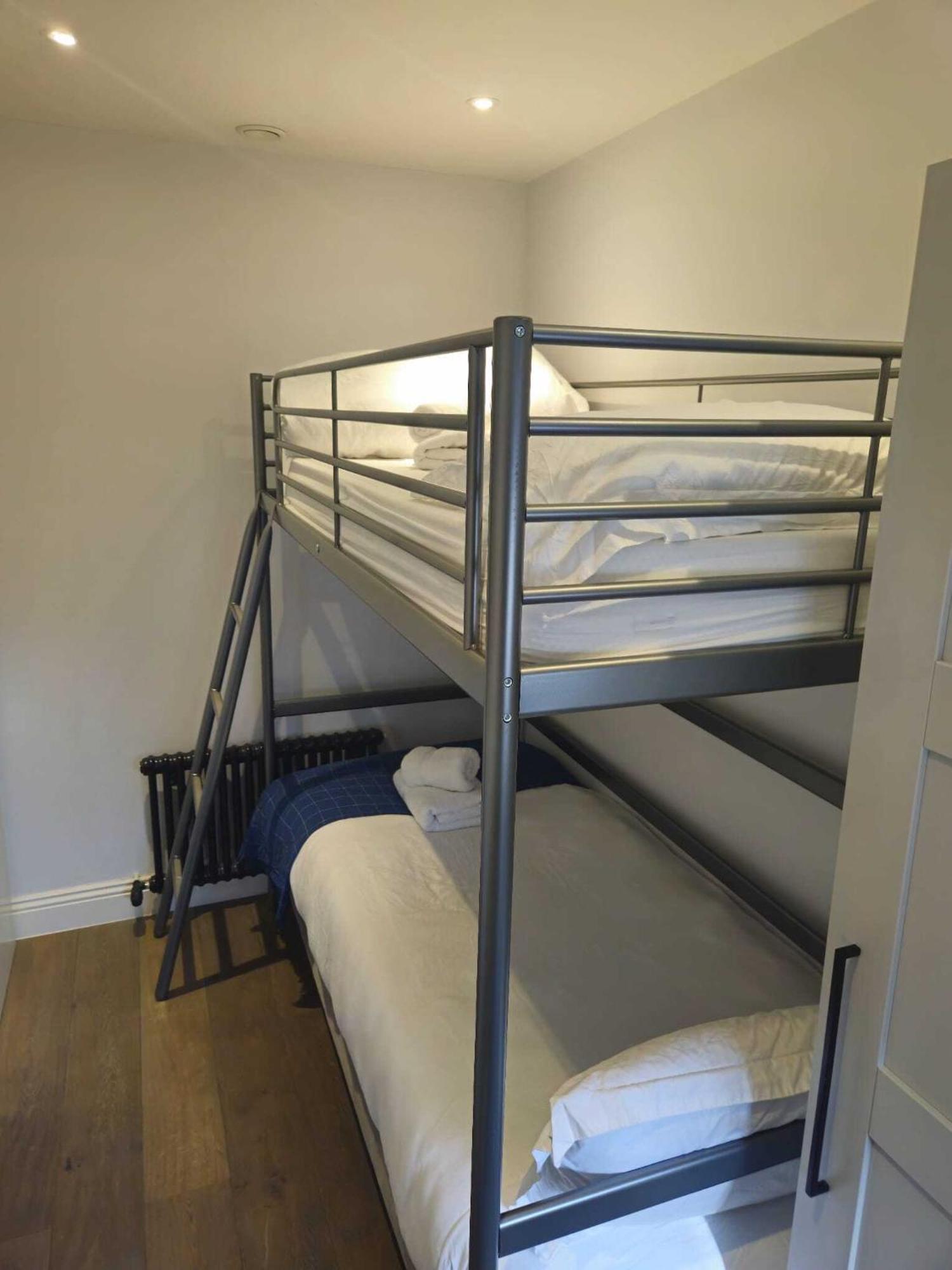 Superb Luxury 2 Beds In Victoria Pimlico Westminster Apartment London